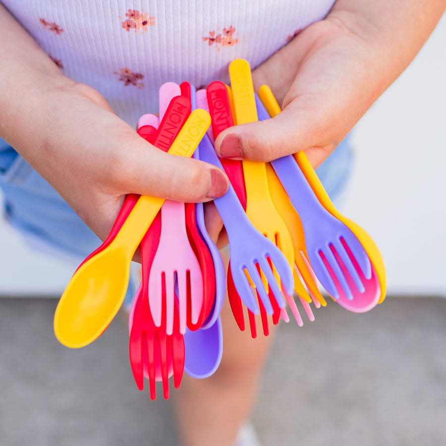 MontiiCo Out and About Cutlery Set of 8