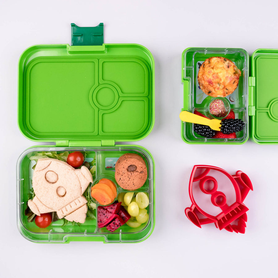 Lunch Punch Set of 2 Sandwich Cutters