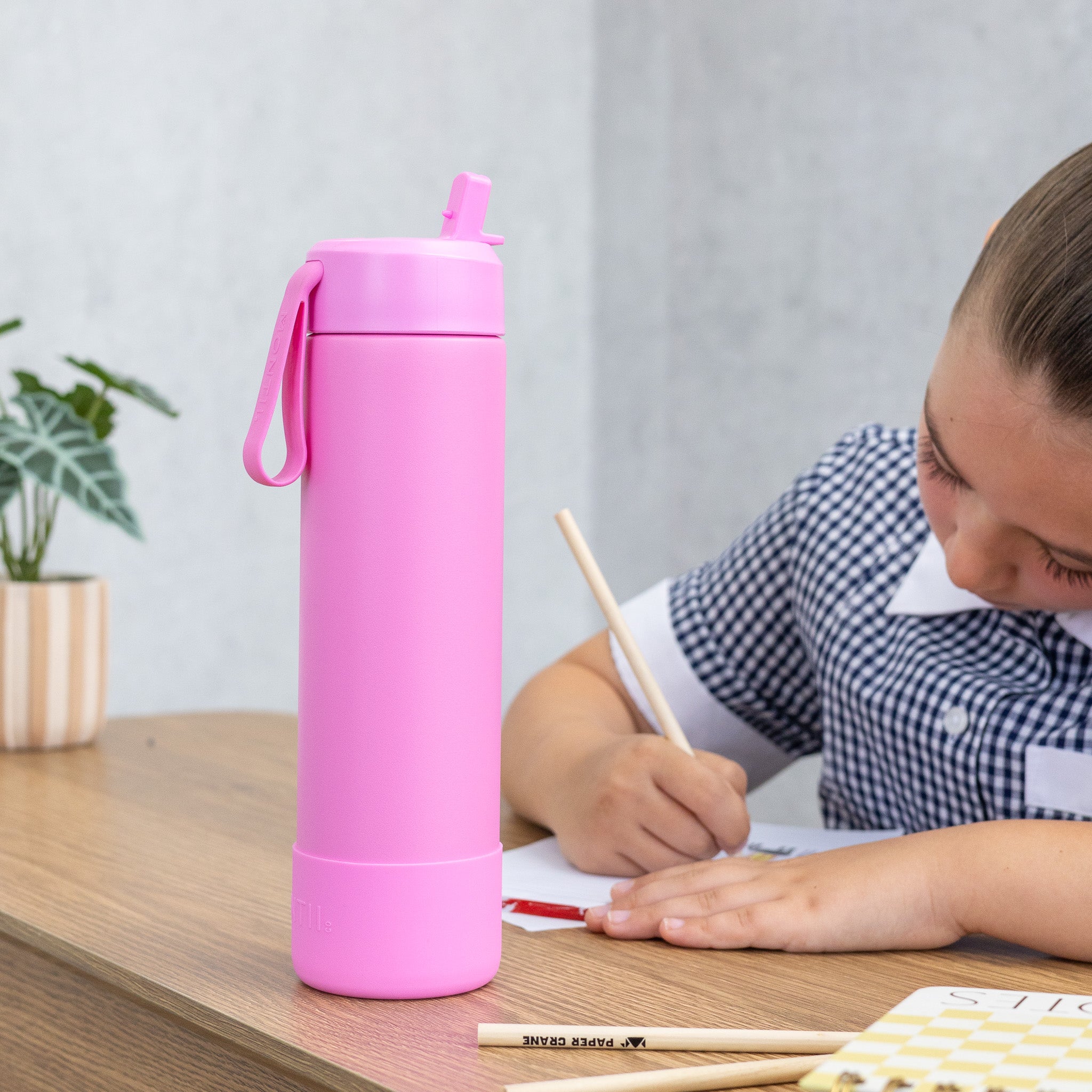 MontiiCo 700ml Water Bottle (PRE-ORDER)
