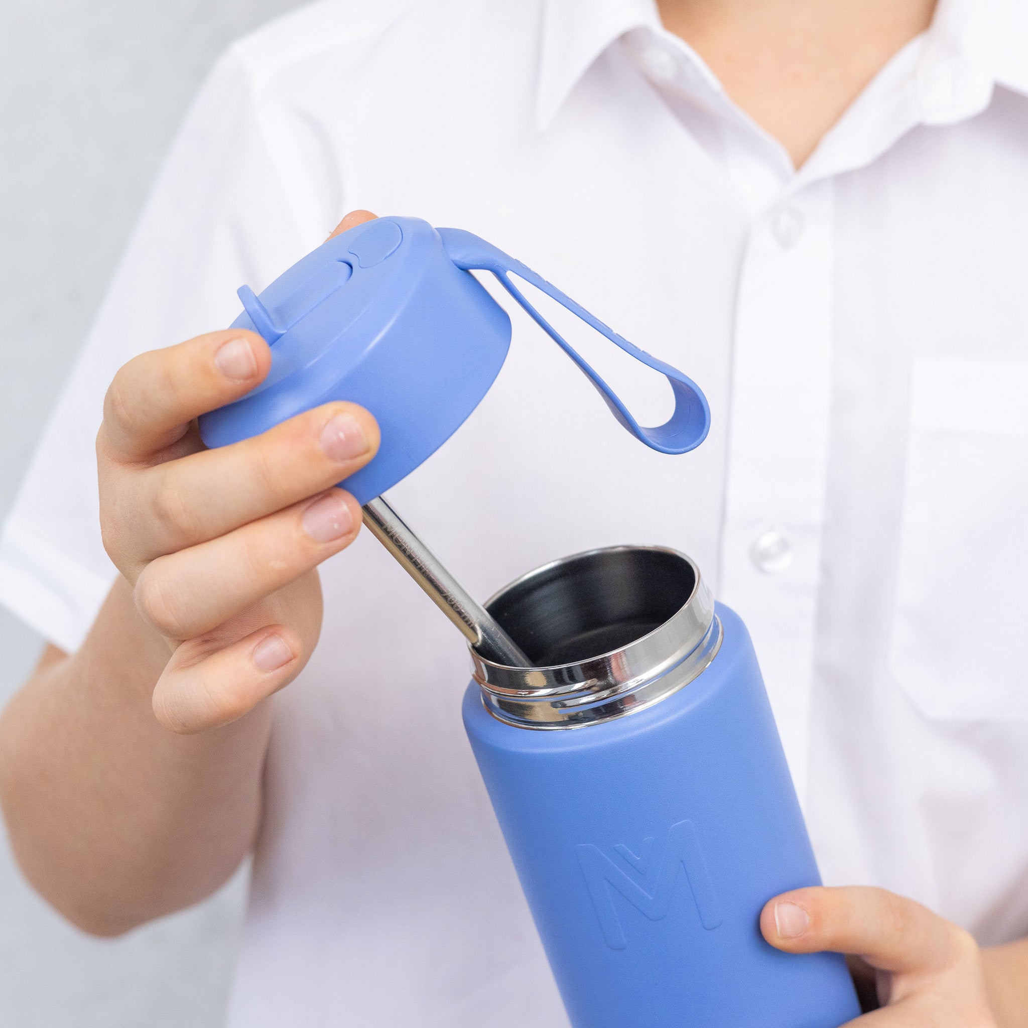 MontiiCo 700ml Water Bottle (PRE-ORDER)